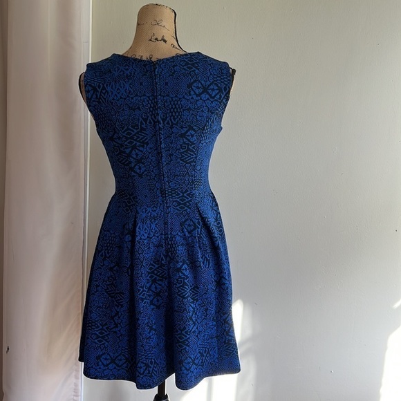 Emerald Sundae blue black print dress size S - Picture 3 of 12
